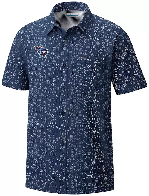 Columbia Men's Tennessee Titans Navy Super Slack Tide Button-Up Camp Shirt