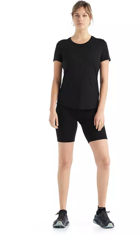 icebreaker Women's Sphere II Short Sleeve T-Shirt 3 icebreaker Women's Sphere II Short Sleeve T-Shirt