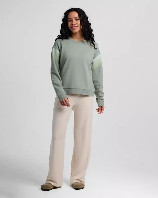 Free Fly Women's Gradient Sleeve Fleece Crew Sweatshirt