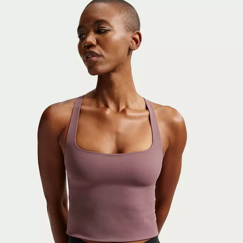 Nike Women's Zenvy Light-Support Sports Bra Tank