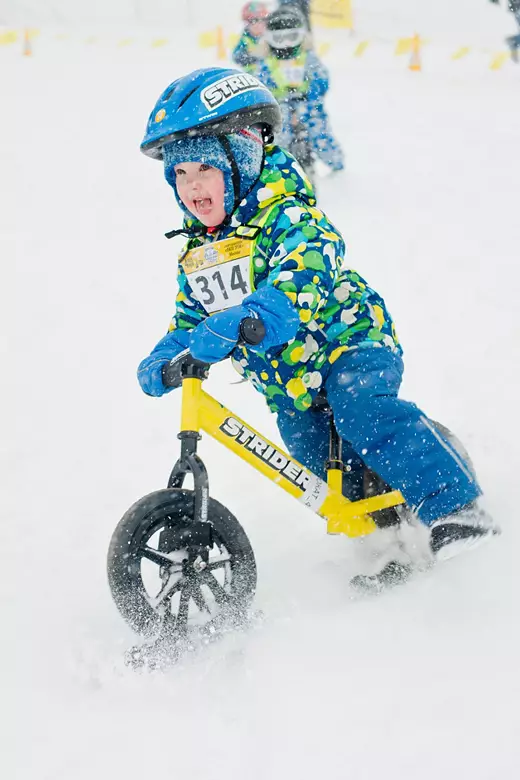 STRIDER 12" Snow Ski Set for Balance Bike 4 STRIDER 12" Snow Ski Set for Balance Bike