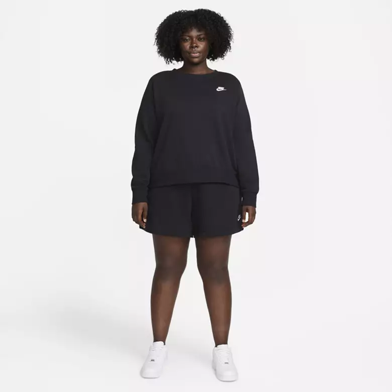 Nike Women's Sportswear Club Fleece Oversized Crewneck Sweatshirt (Plus Size)