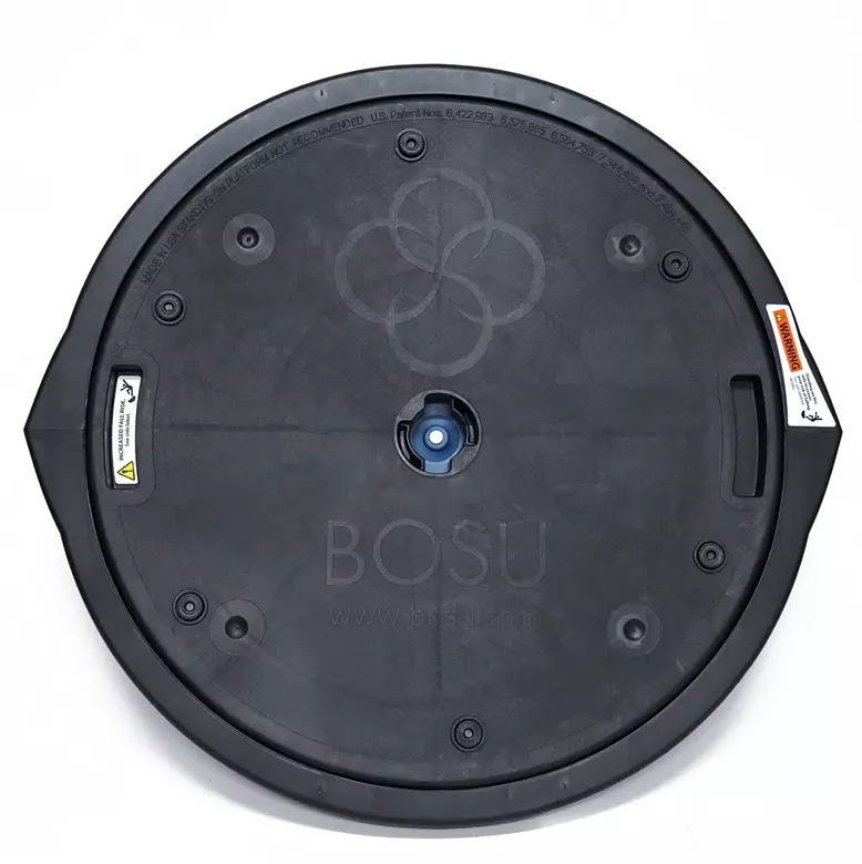 BOSU CorLok™ Balance Trainer with Wall Mount 3 BOSU CorLok™ Balance Trainer with Wall Mount
