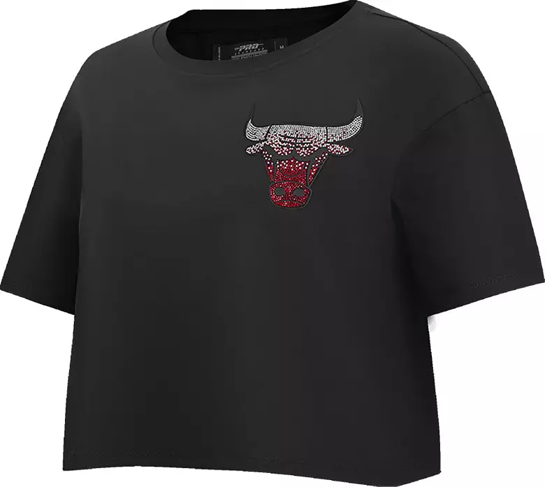 Pro Standard Women's Chicago Bulls Jewel Boxy T-Shirt 3 Pro Standard Women's Chicago Bulls Jewel Boxy T-Shirt